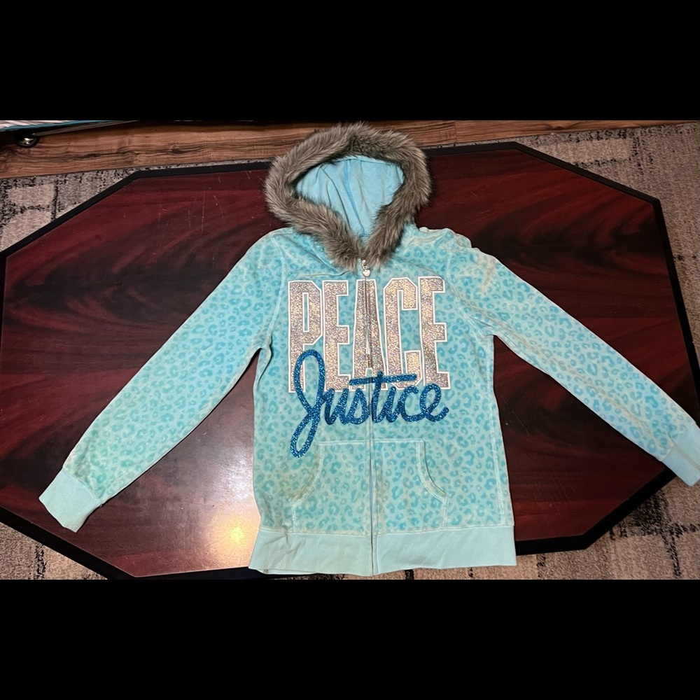 Justice sweater with fur lining